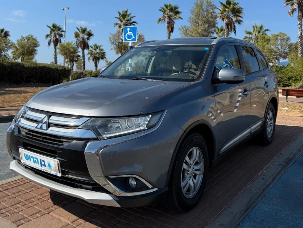 מיצובישי אאוטלנדר