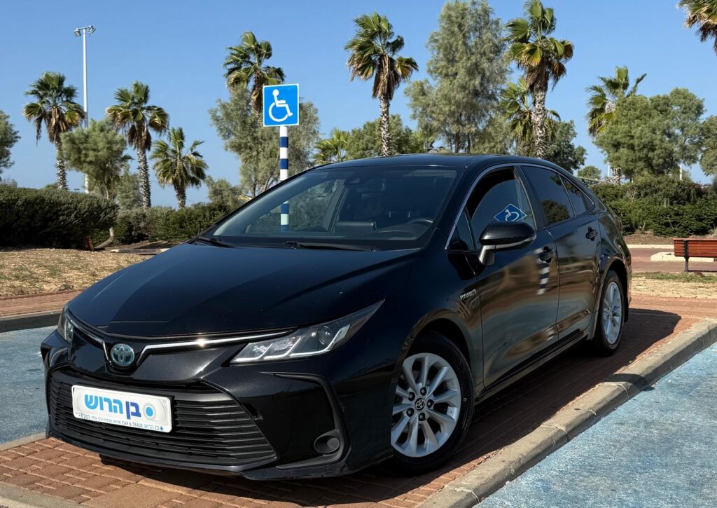 טויוטה קורולה
